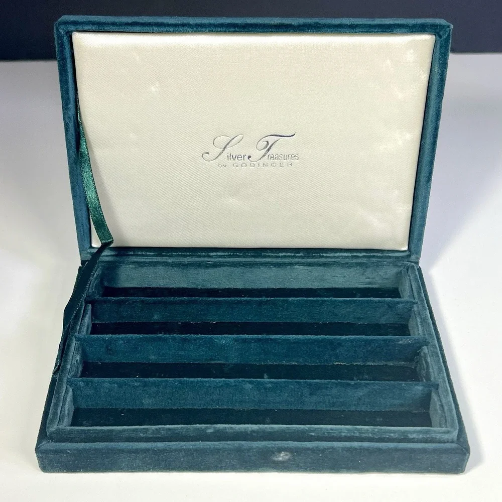 Silver Treasures Godinger Toy Soldier Knife Set of 4 Cheese Butter Spread‎ XMAS